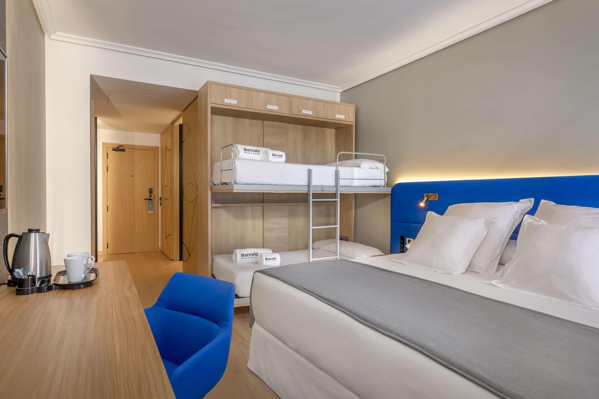 Hotel Barcelo V Centenario 4*