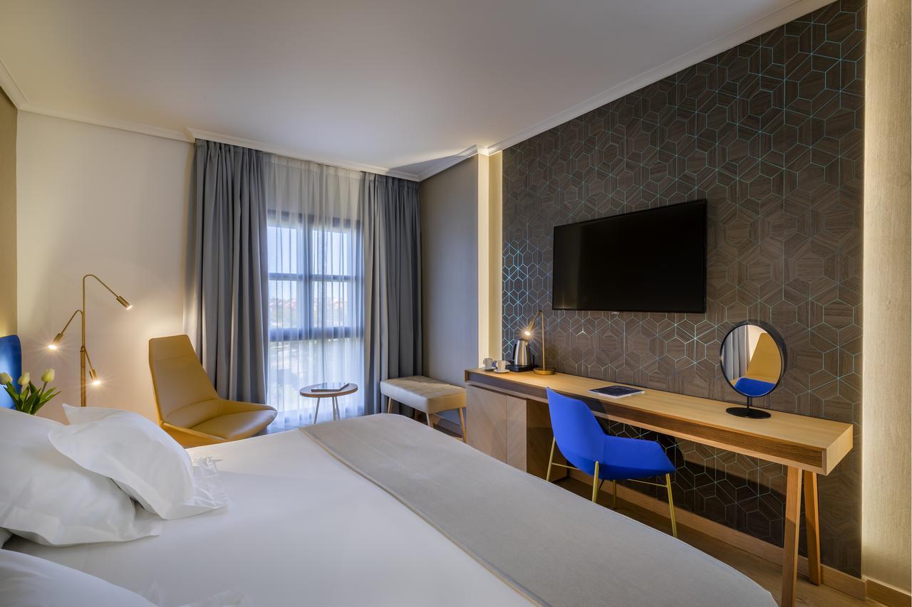 Hotel Barcelo V Centenario