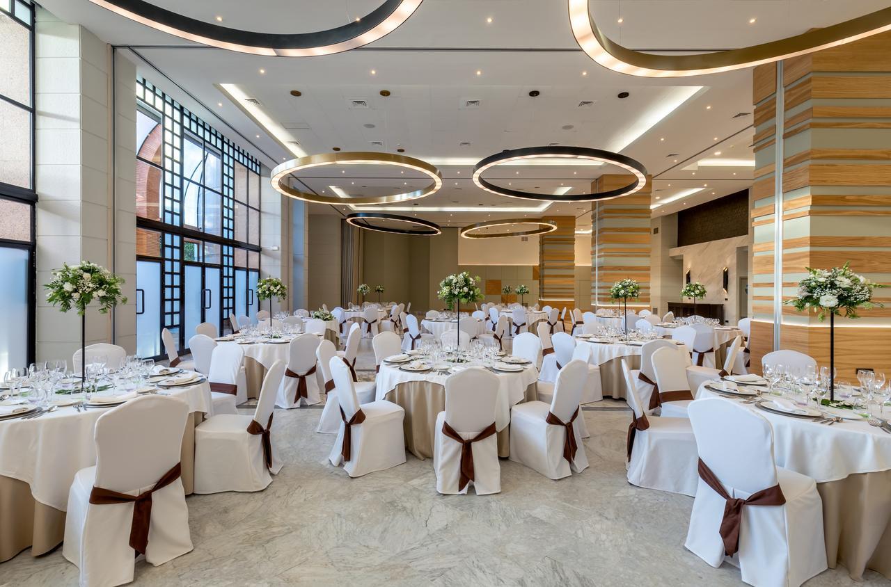 Hotel Barcelo V Centenario 4*